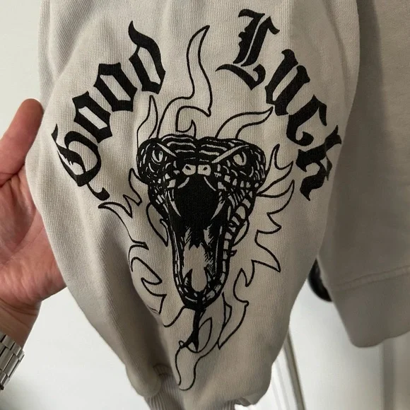 Bershka Lucky Me Graphic Tattoo Art Crewneck Sweatshirt, size M - Picture 5 of 7